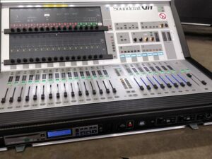 SOUNDCRAFT VI1+Stage BOX
